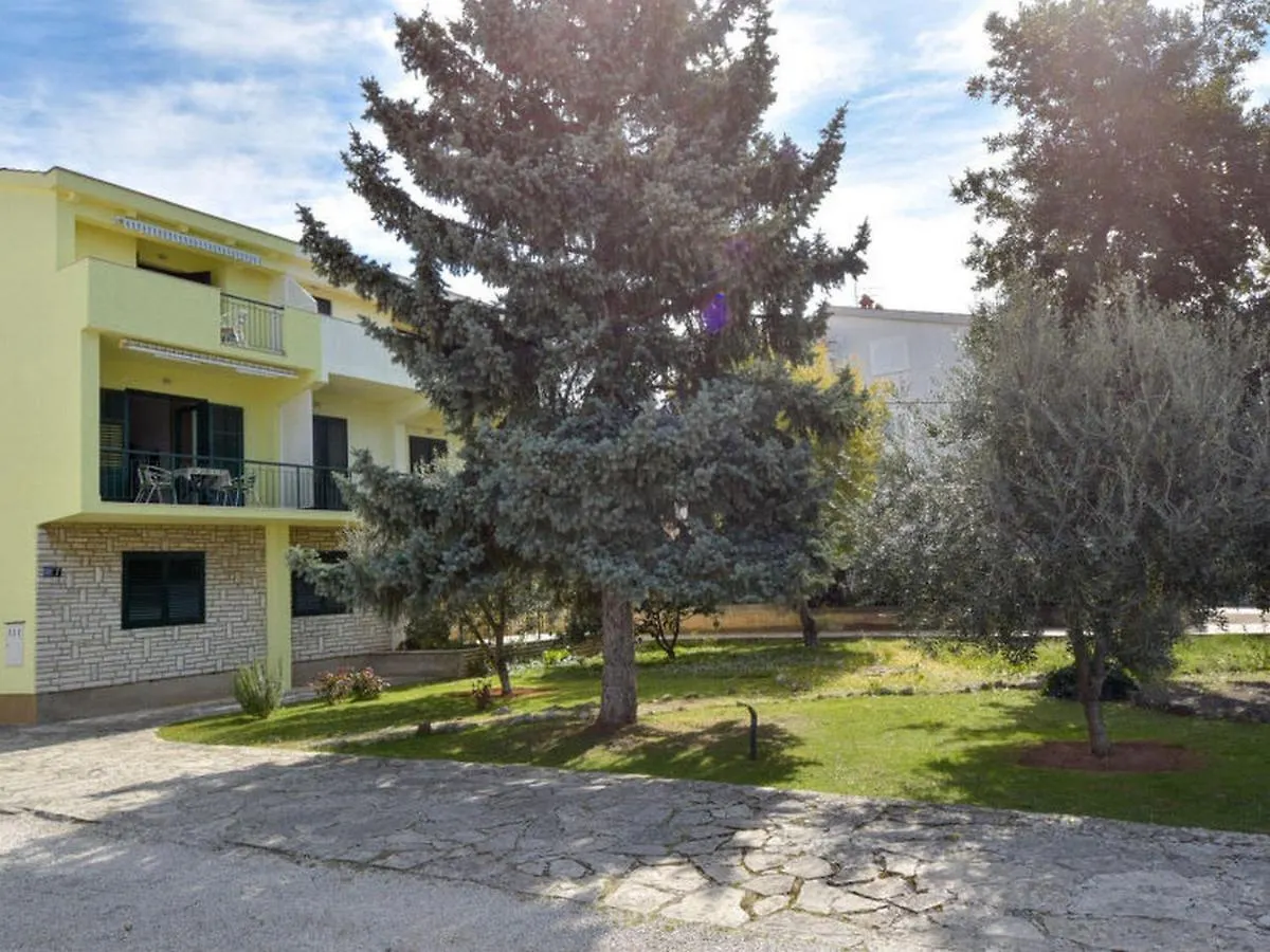 Apartments Davorka Zadar